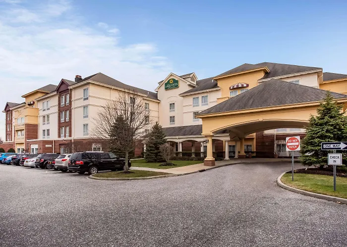 La Quinta By Wyndham Islip - Macarthur Airport