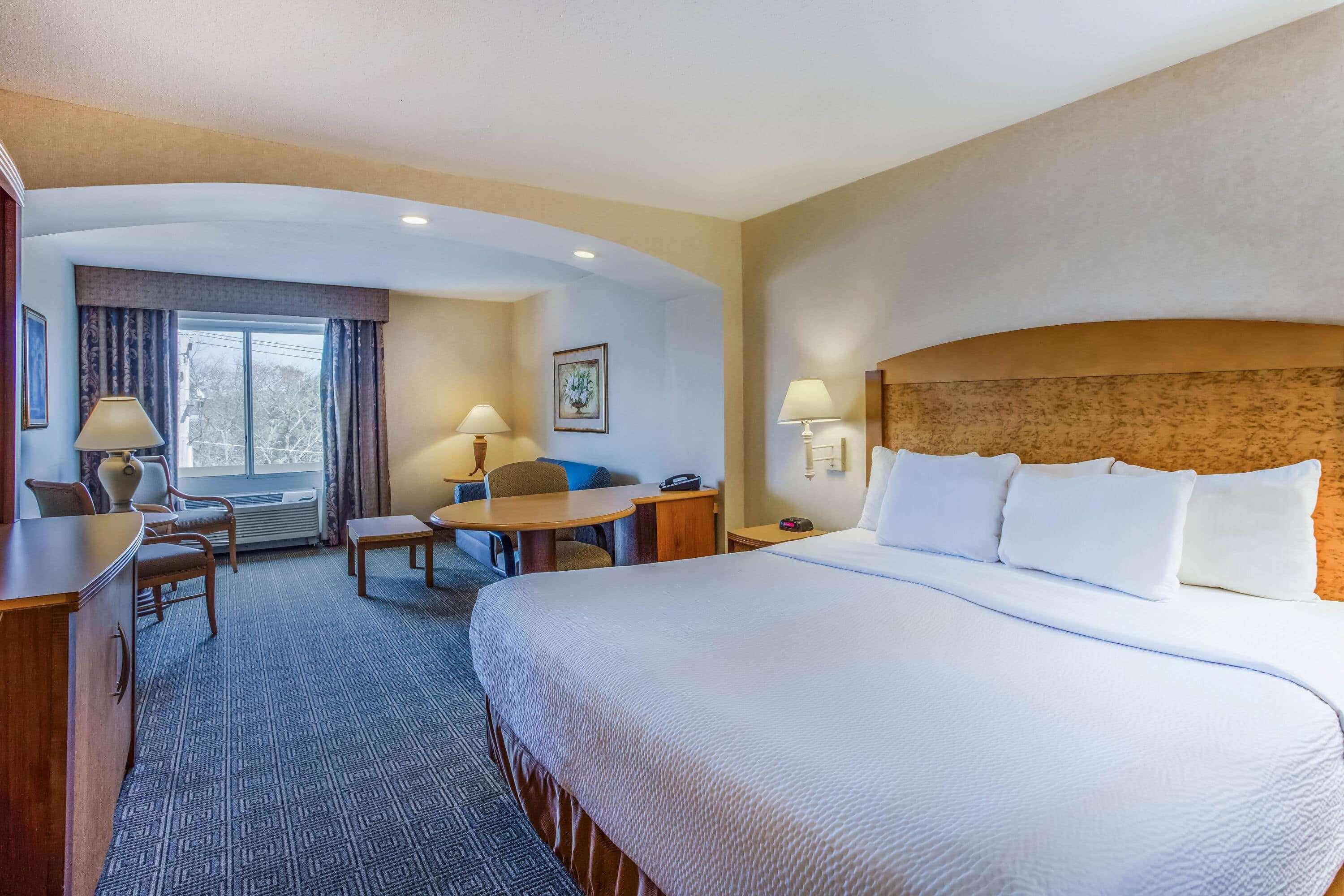 La Quinta By Wyndham Islip - Macarthur Airport 3*
