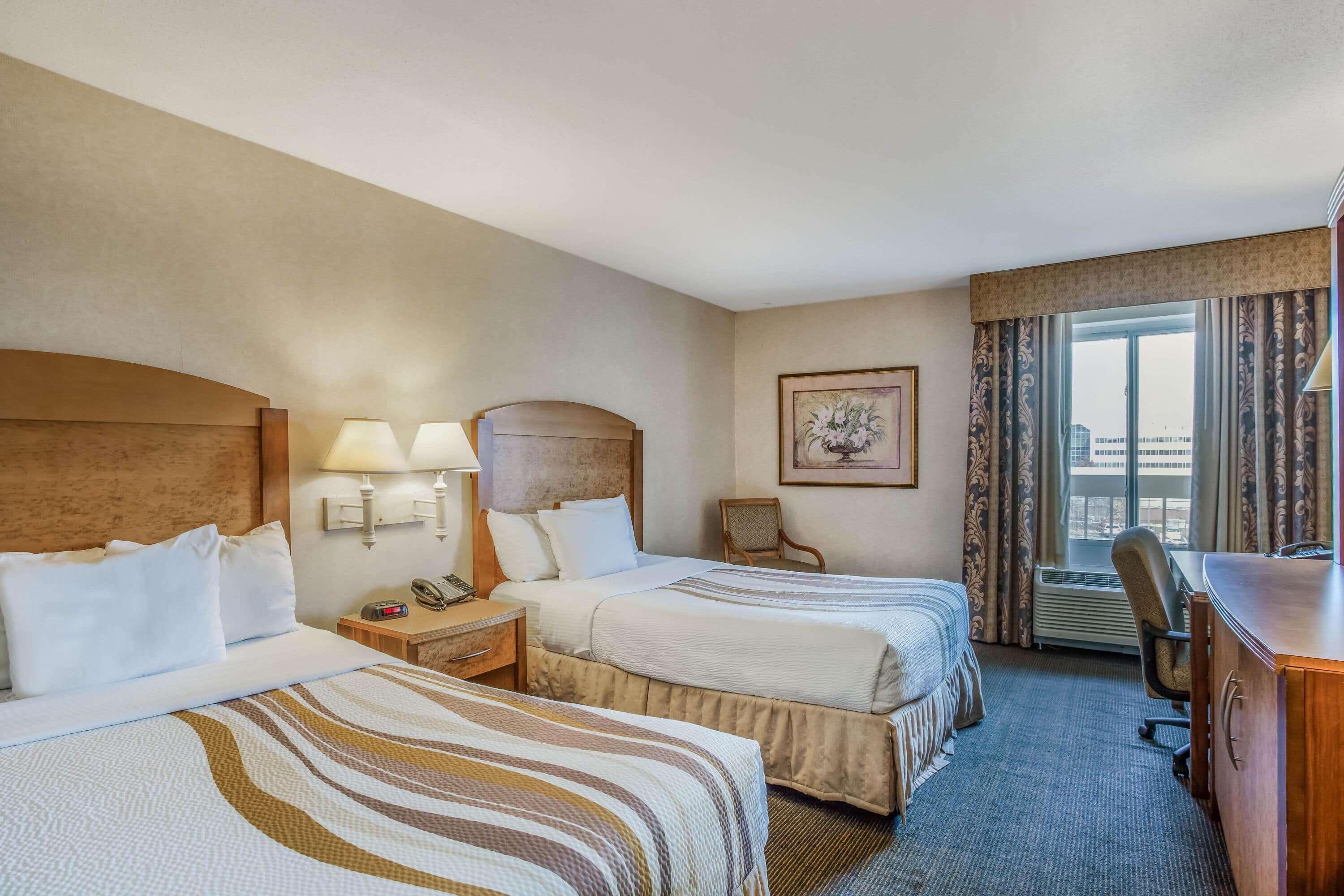 La Quinta By Wyndham Islip - Macarthur Airport Hotel Bohemia