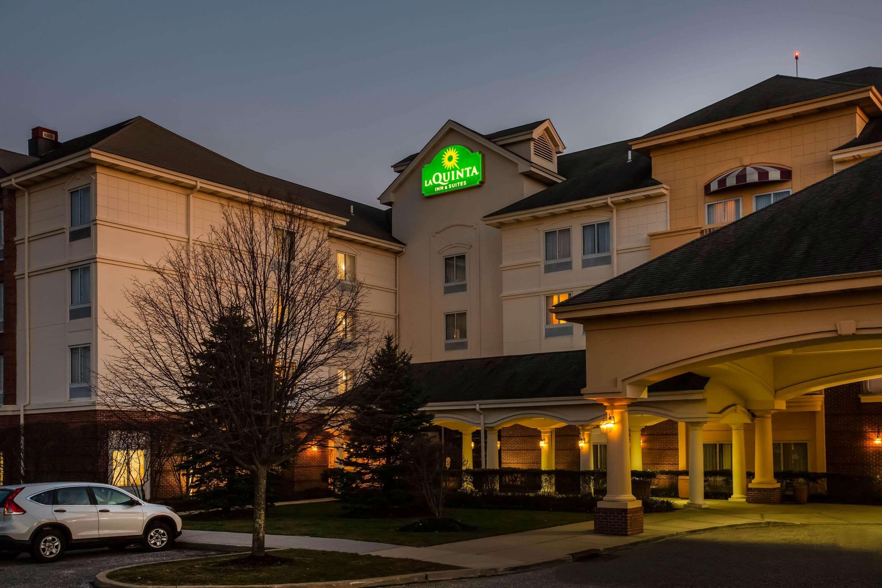 Hotel La Quinta By Wyndham Islip - Macarthur Airport