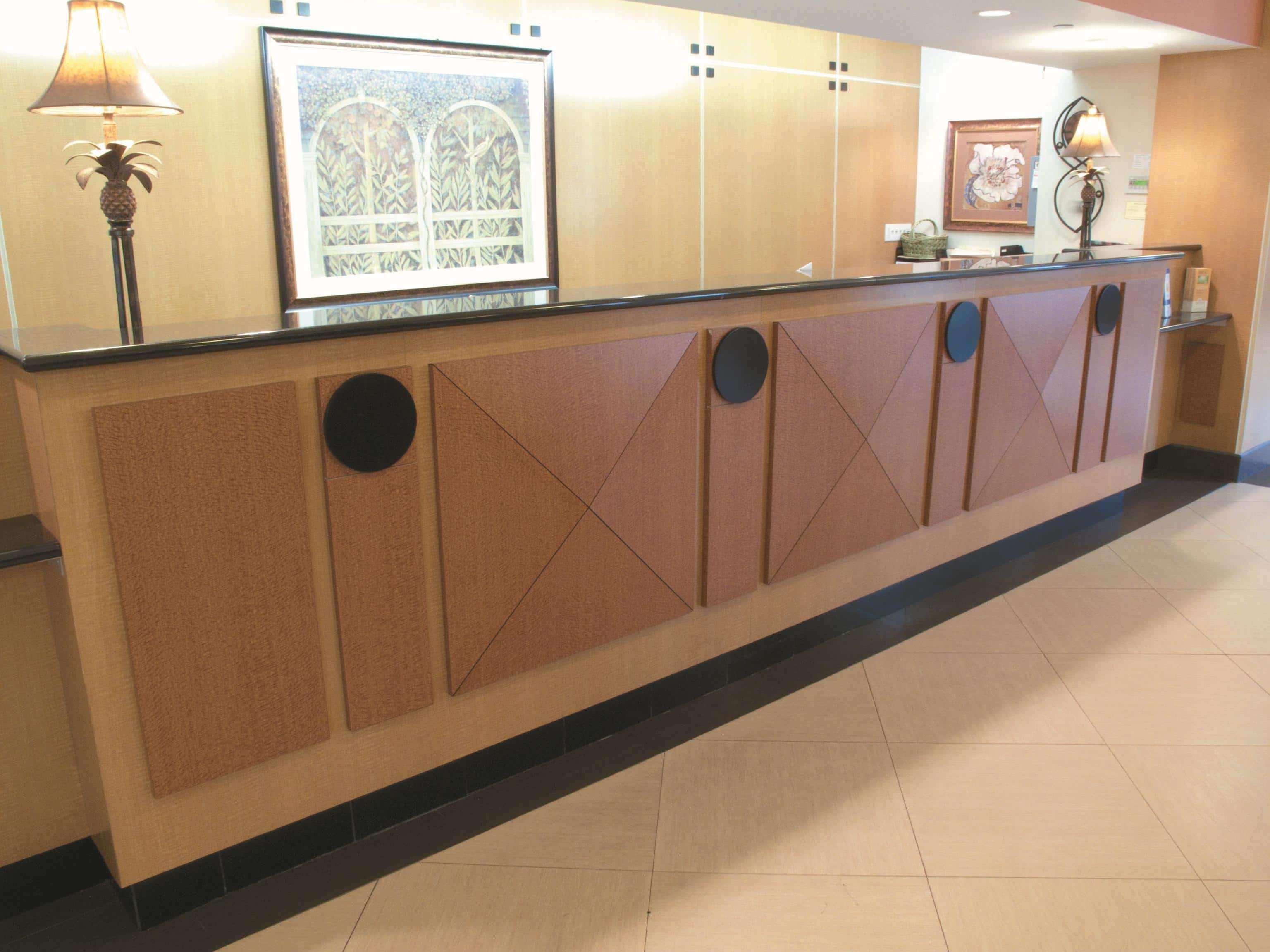 Hotel La Quinta By Wyndham Islip - Macarthur Airport 3*
